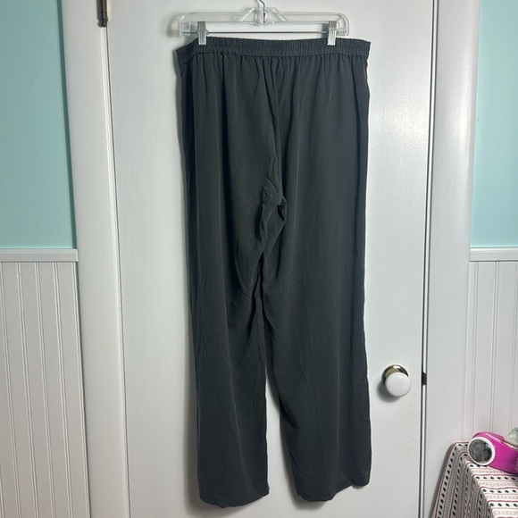 Eileen Fisher Pull On Straight Wide Leg Green Grey Trouser Pants M Minimalist - Picture 4 of 14